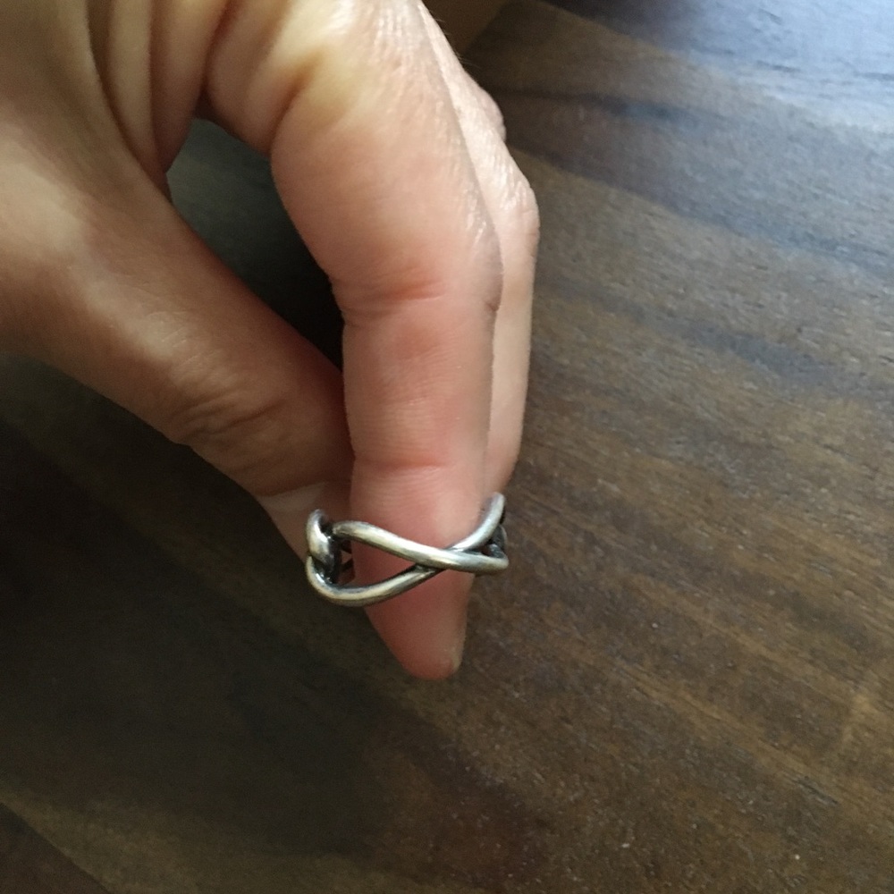 Silver Loop Ring - Picture 2 of 3